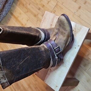 Corral Western All  Leather Boots By Buckle